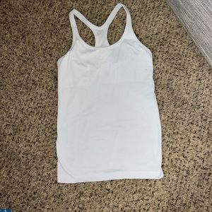 Lululemon Ebb to Street Tank
